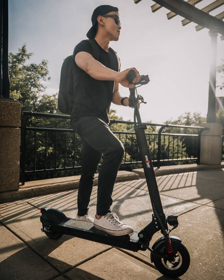 Best deals on Electric Scooter in Edmonton Alberta Canada. Scooters from 250W, 350W, 500W, 500W Dual Motor, 800W, 800W Dual, 1000W, & 1200W Dual Motor. High-performance Electric Scooter with long-term durability. Street Legal No License Required. Best Travel & Sports Electric Scooter. Youth to Adult Age Recommendation.