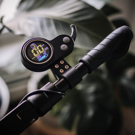 Best deals on Electric Scooter in Edmonton Alberta Canada. Scooters from 250W, 350W, 500W, 500W Dual Motor, 800W, 800W Dual, 1000W, & 1200W Dual Motor. High-performance Electric Scooter with long-term durability. Street Legal No License Required. Best Travel & Sports Electric Scooter. Youth to Adult Age Recommendation.