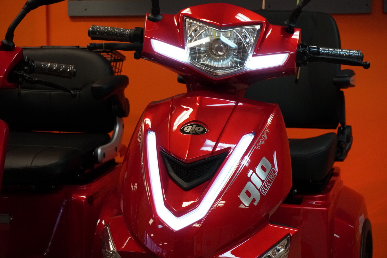 Best deals on Electric Mobility Scooters in Edmonton Alberta Canada. We have 3 or 4 Wheel Mobility Scooters with up to 2 people that can ride. Affordable prices mobility scooters from 500W to 1000W Motors. Street Legal No License Required. Forward and Reverse. Best travel mobility scooter. Basket & backup camera.