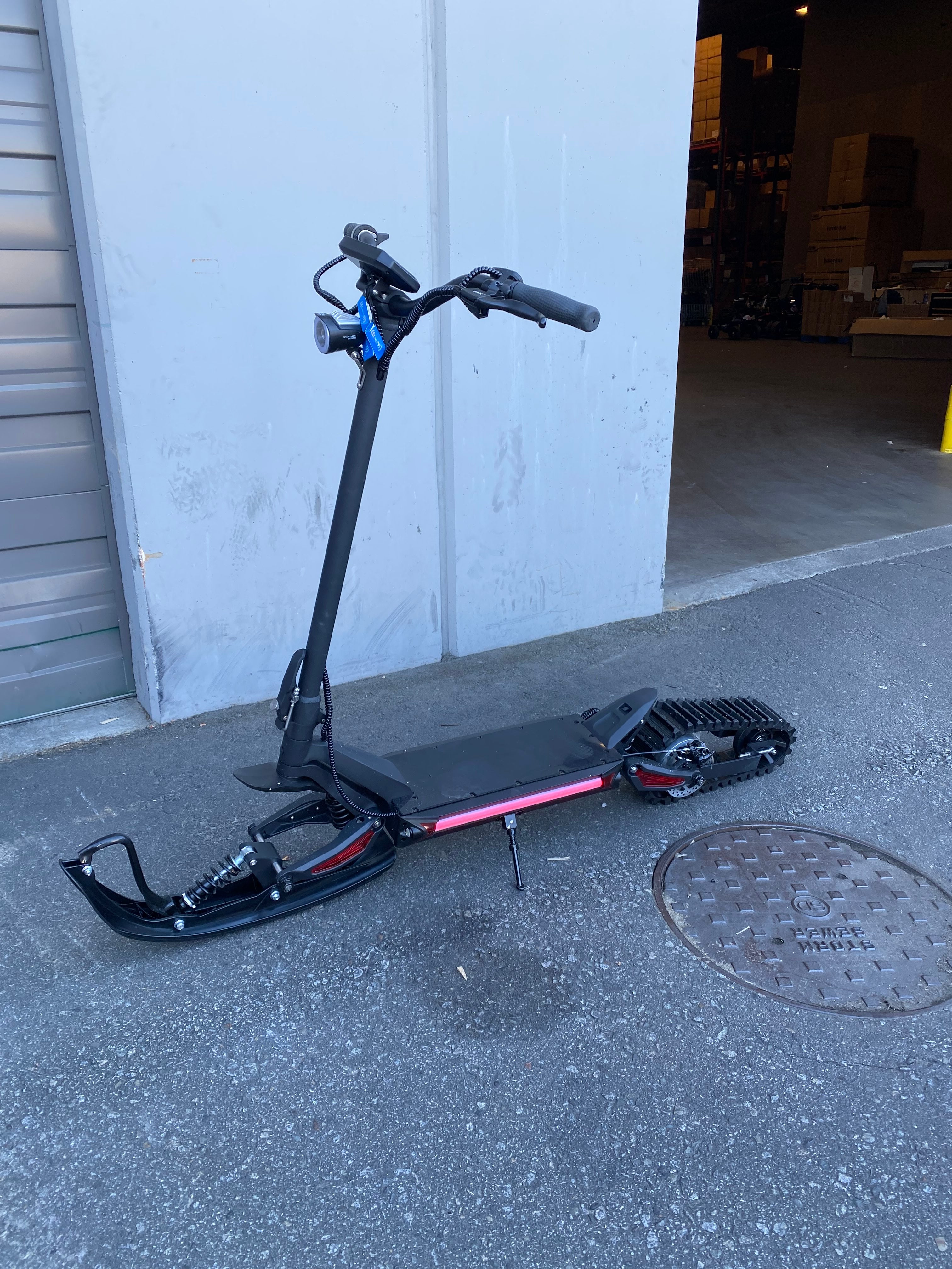 Electric Snow Scooter 2000W – ATVEdmonton